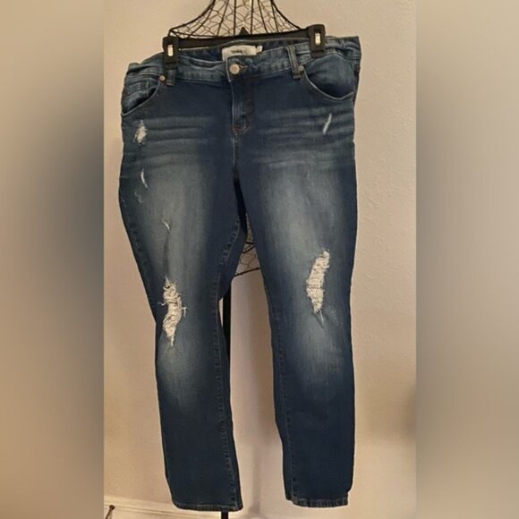 Torrid boyfriend jeans size 18 - Picture 1 of 3